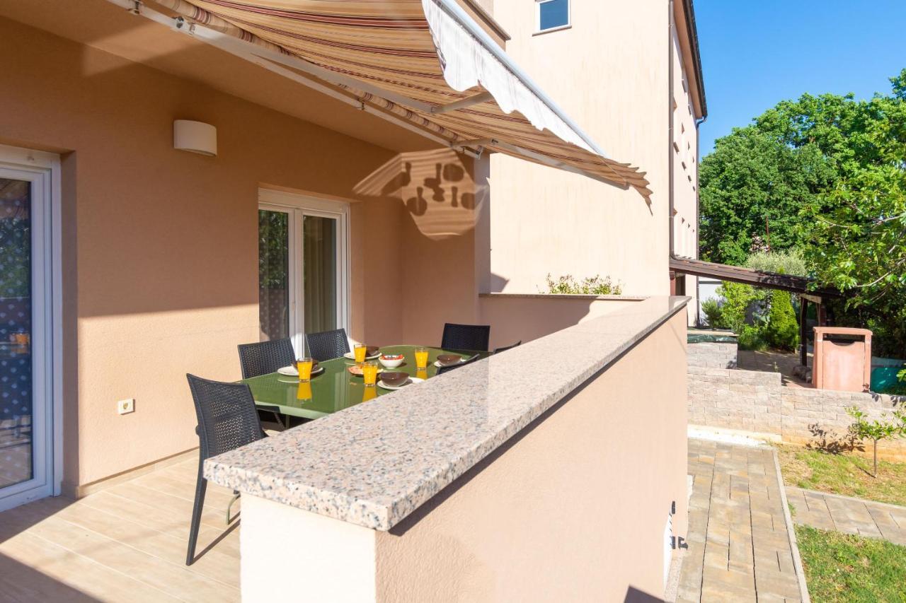 Apartmán Kuca Lana Medulin Exteriér fotografie