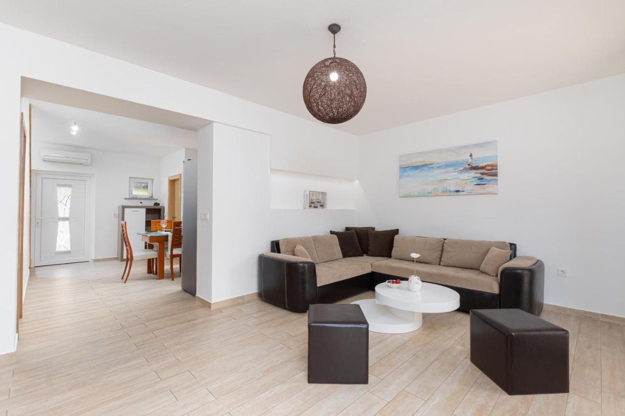 Apartmán Kuca Lana Medulin Exteriér fotografie