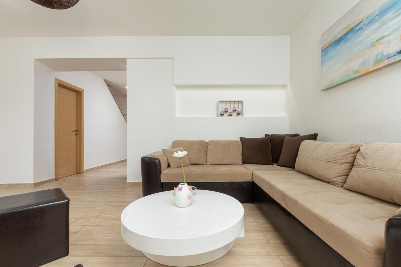 Apartmán Kuca Lana Medulin Exteriér fotografie