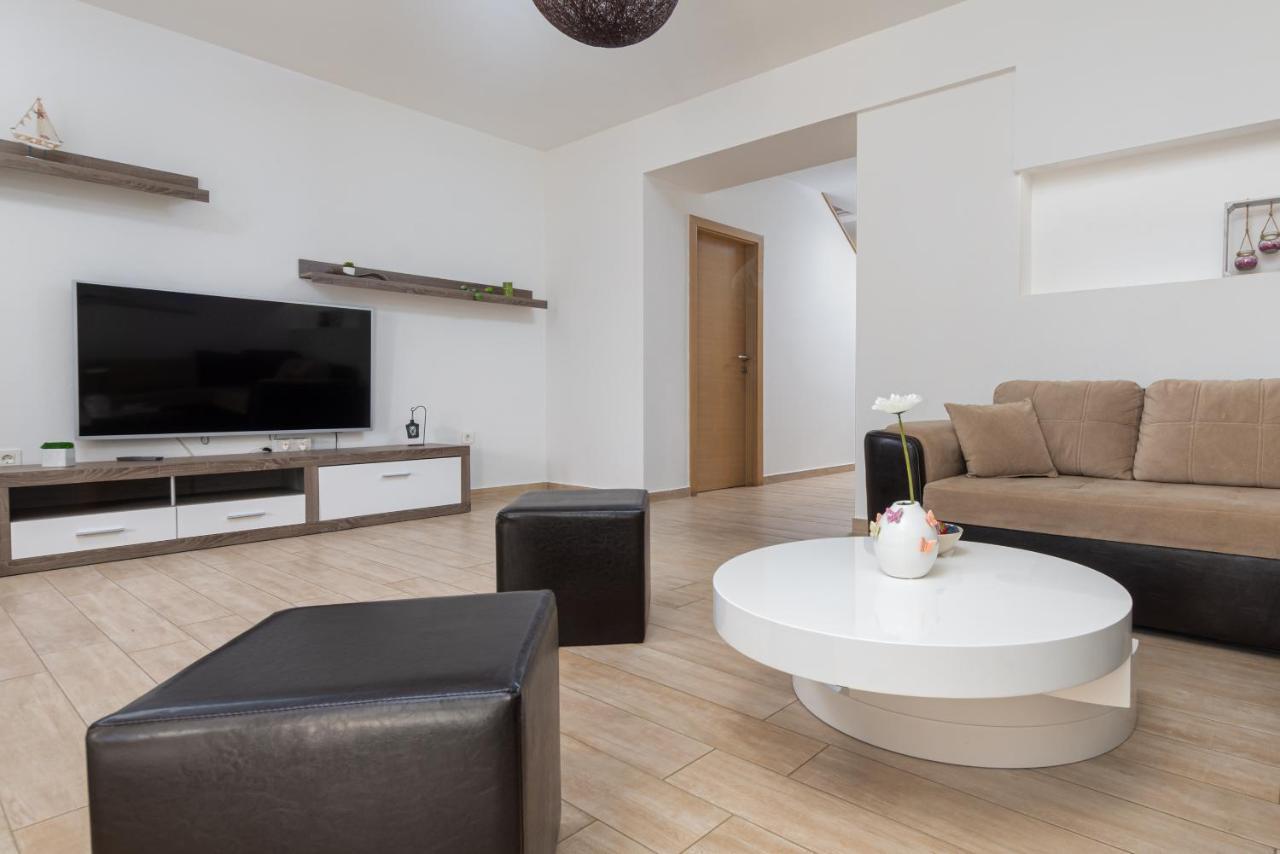 Apartmán Kuca Lana Medulin Exteriér fotografie
